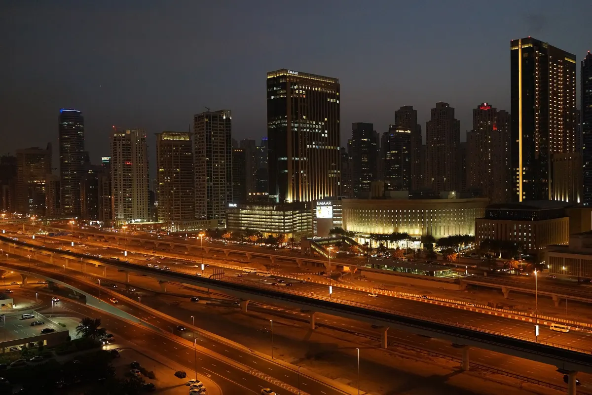 Dubai Marina at night